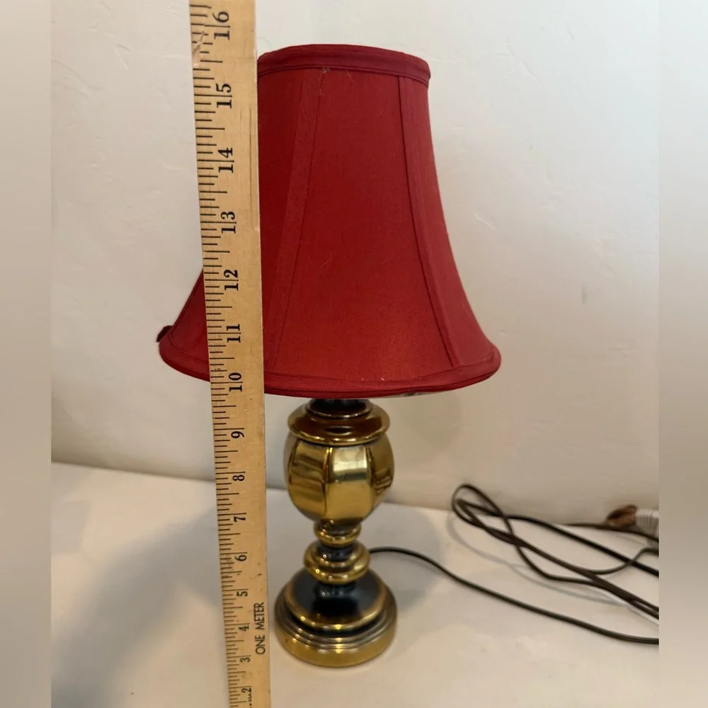 Vintage Leviton 16”Gold Brass Table Lamp‎ W/Red Shade Mid Century Modern Accent